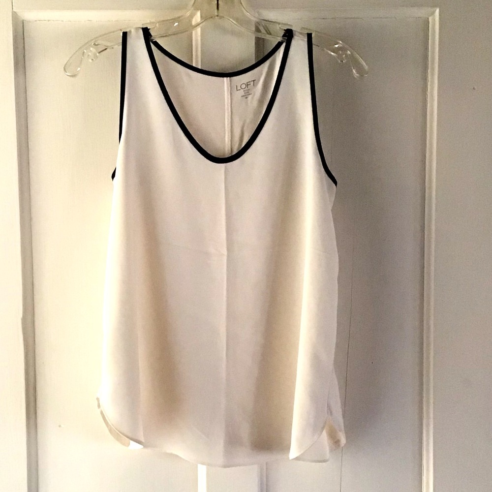 Sleeveless top- Loft